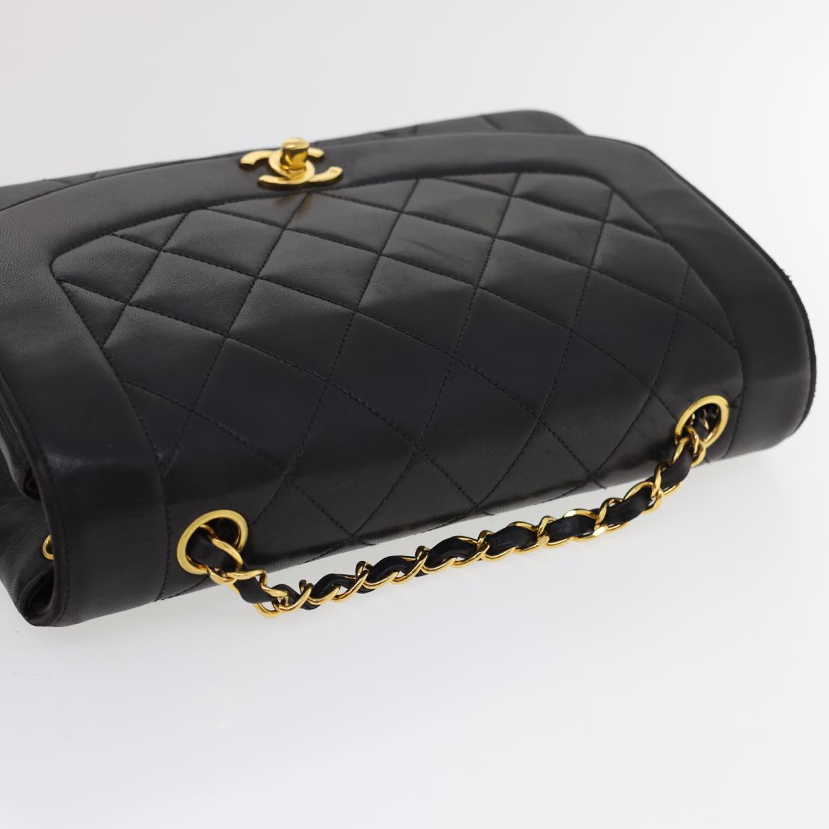 CHANEL Chain Turn Lock Diana Matelasse Shoulder Bag Lamb Skin Black  rz036A