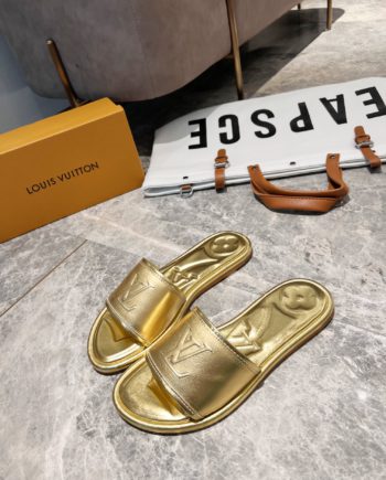louis vuitton Women's Magnetic Flat Mule Gold For Women