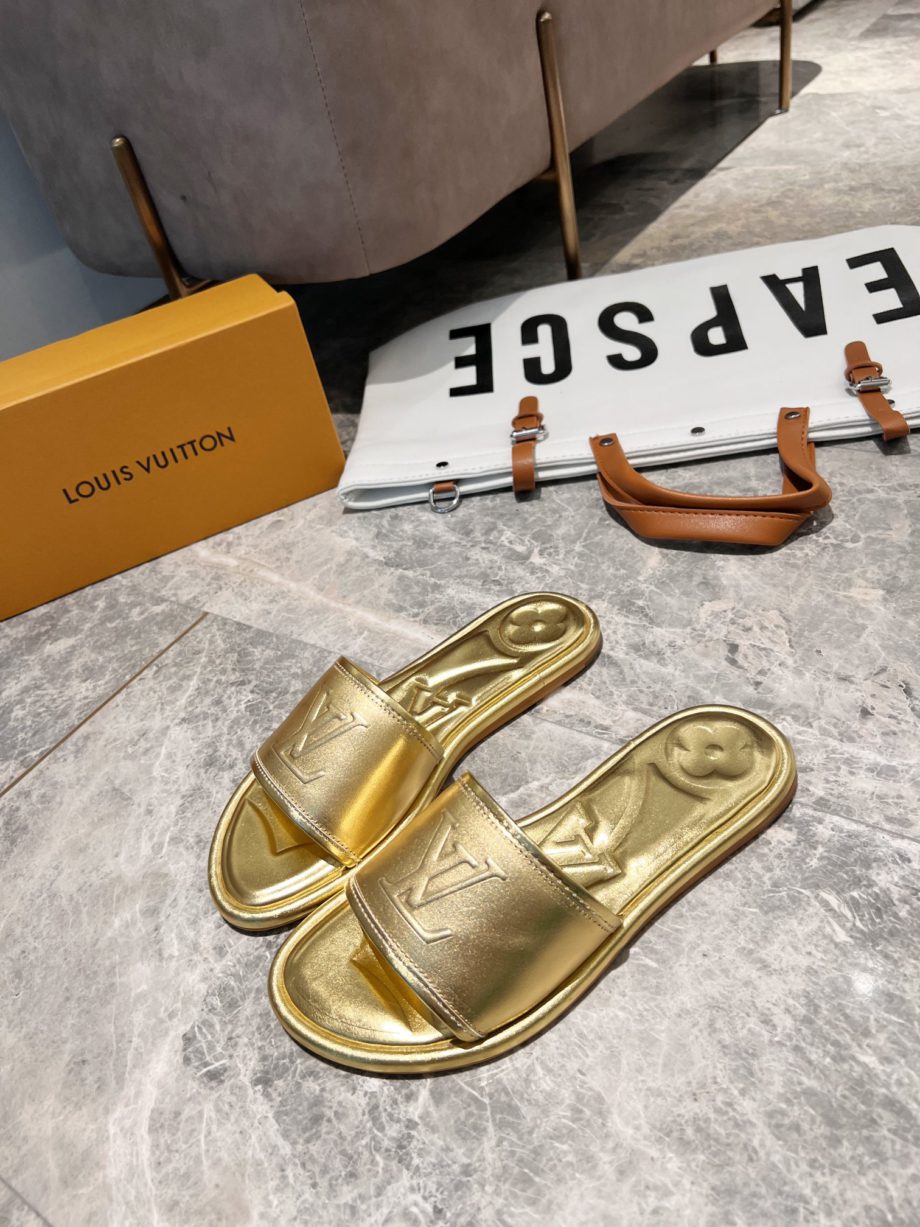 louis vuitton Women's Magnetic Flat Mule Gold For Women