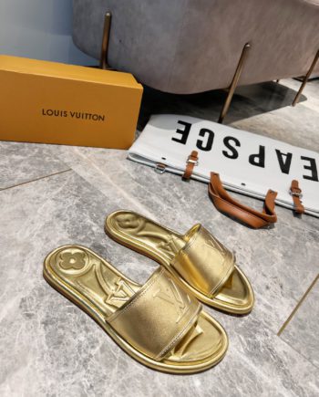 louis vuitton Women's Magnetic Flat Mule Gold For Women
