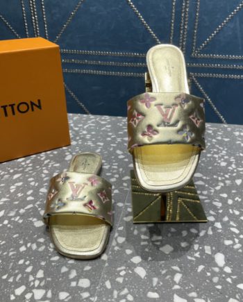 louis vuitton Women's Revival Flat Mule Gold For Women LV