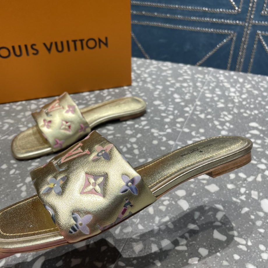 louis vuitton Women's Revival Flat Mule Gold For Women LV