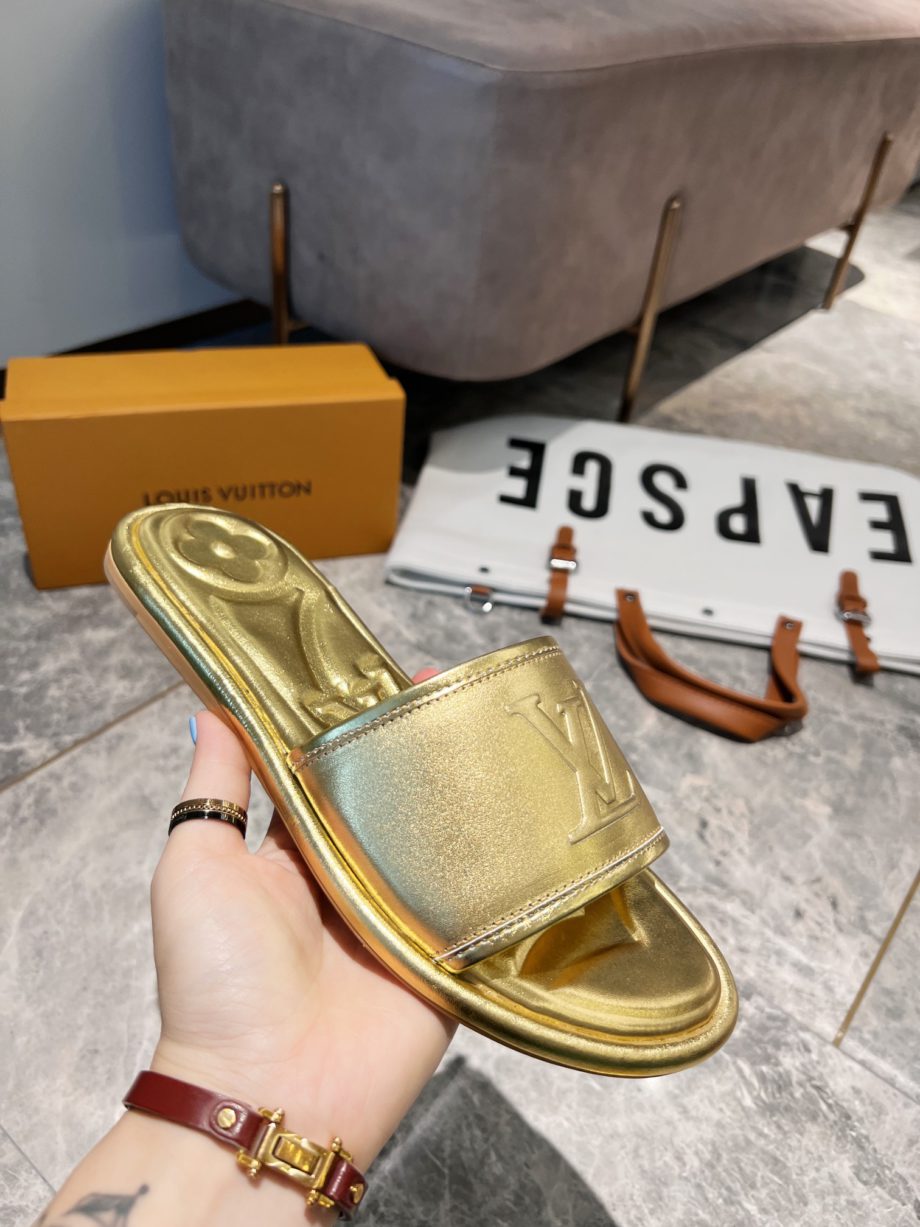 louis vuitton Women's Magnetic Flat Mule Gold For Women