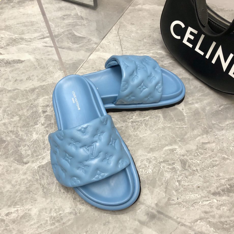 louis vuitton Women's Pool Pillow Flat Comfort Mule Blue For Women LV