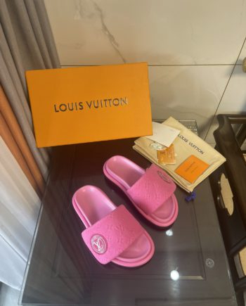 louis vuitton Women's Pool Pillow Comfort Mule Pink For Women LV