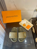 louis vuitton Women's Pool Pillow Comfort Mule Green For Women LV