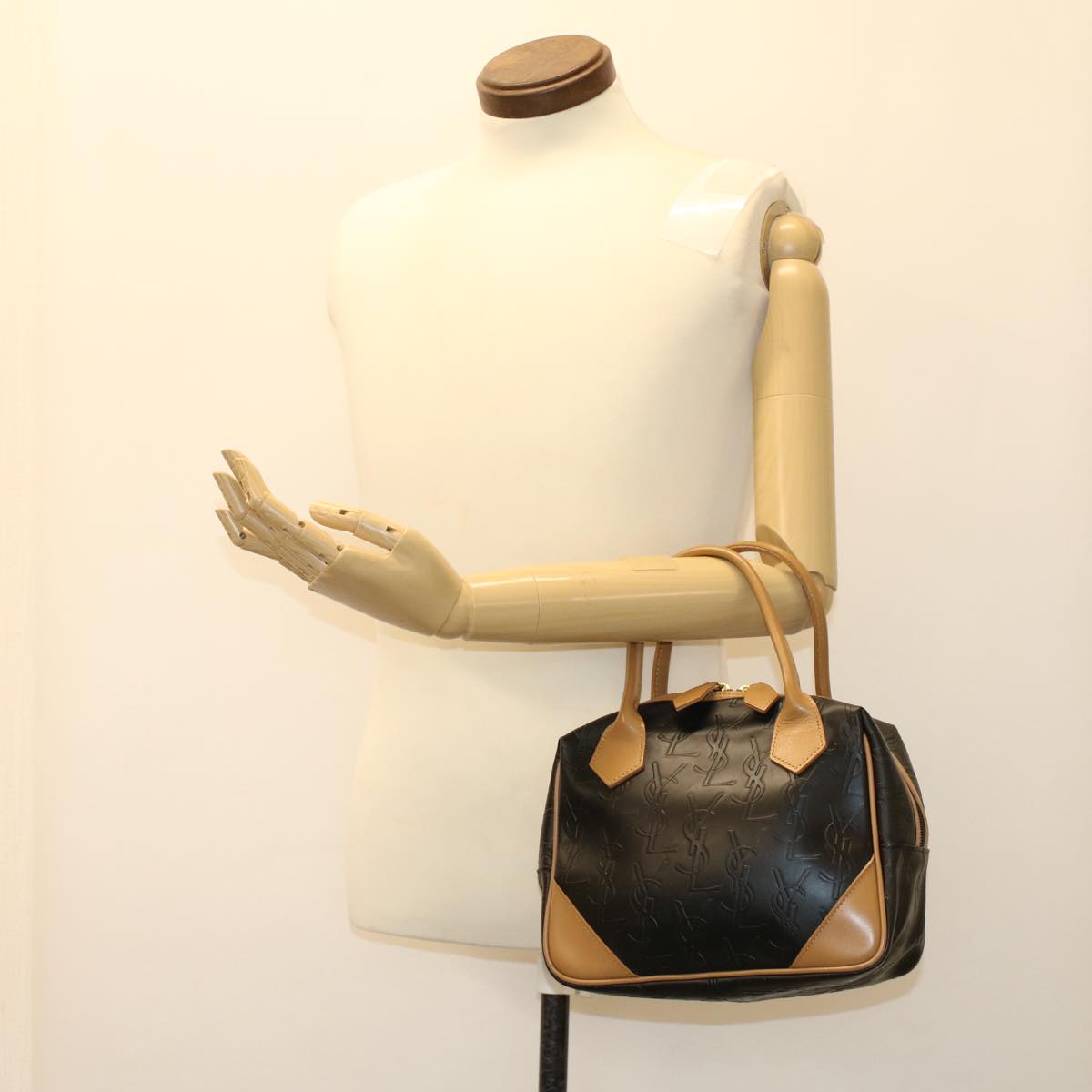 SAINT LAURENT Hand Bag PVC Leather Black Auth yk7824B
